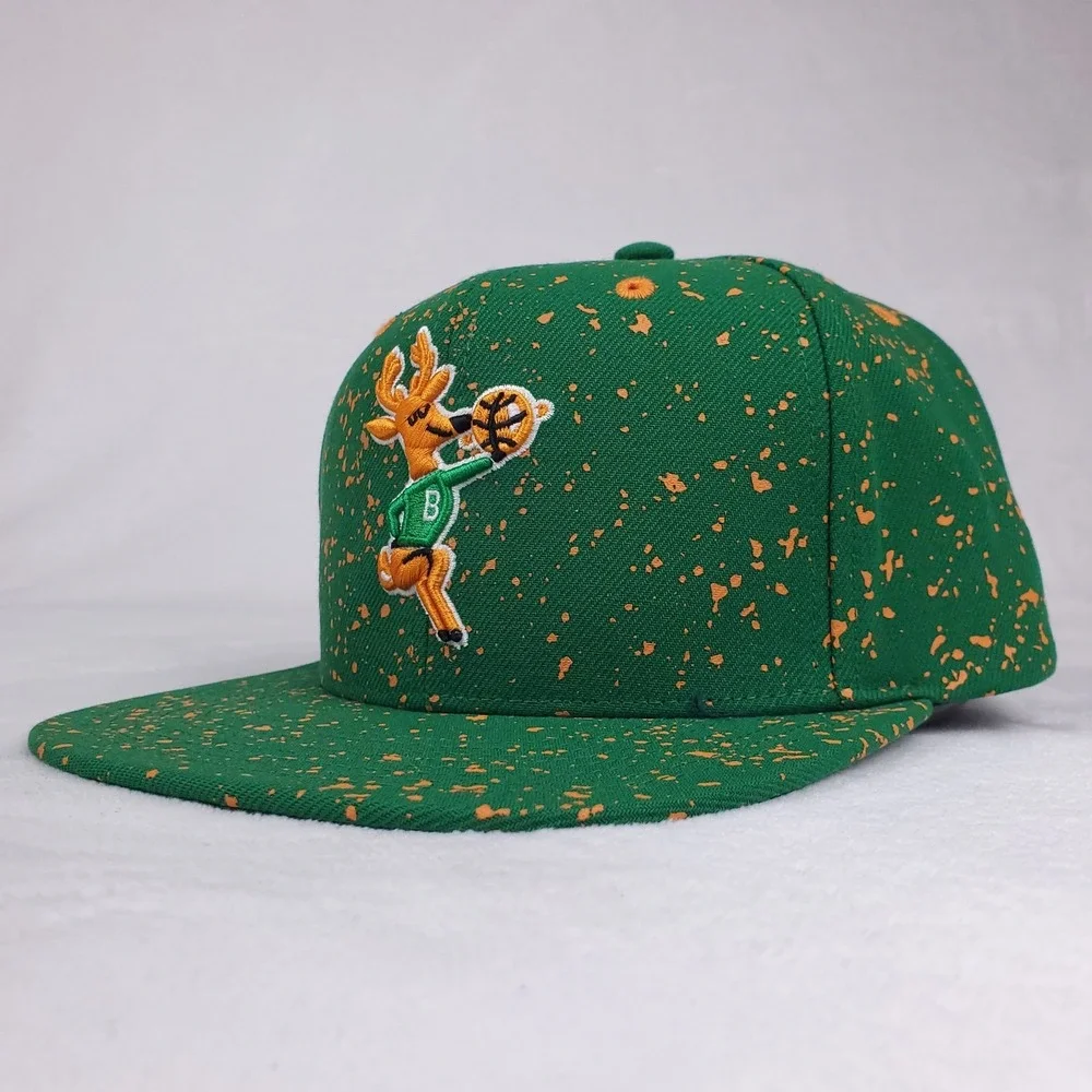 Milwaukee Bucks Mitchell‎ & Ness NBA Snapback Hat Cap 3D Logo Splatter Print NWT